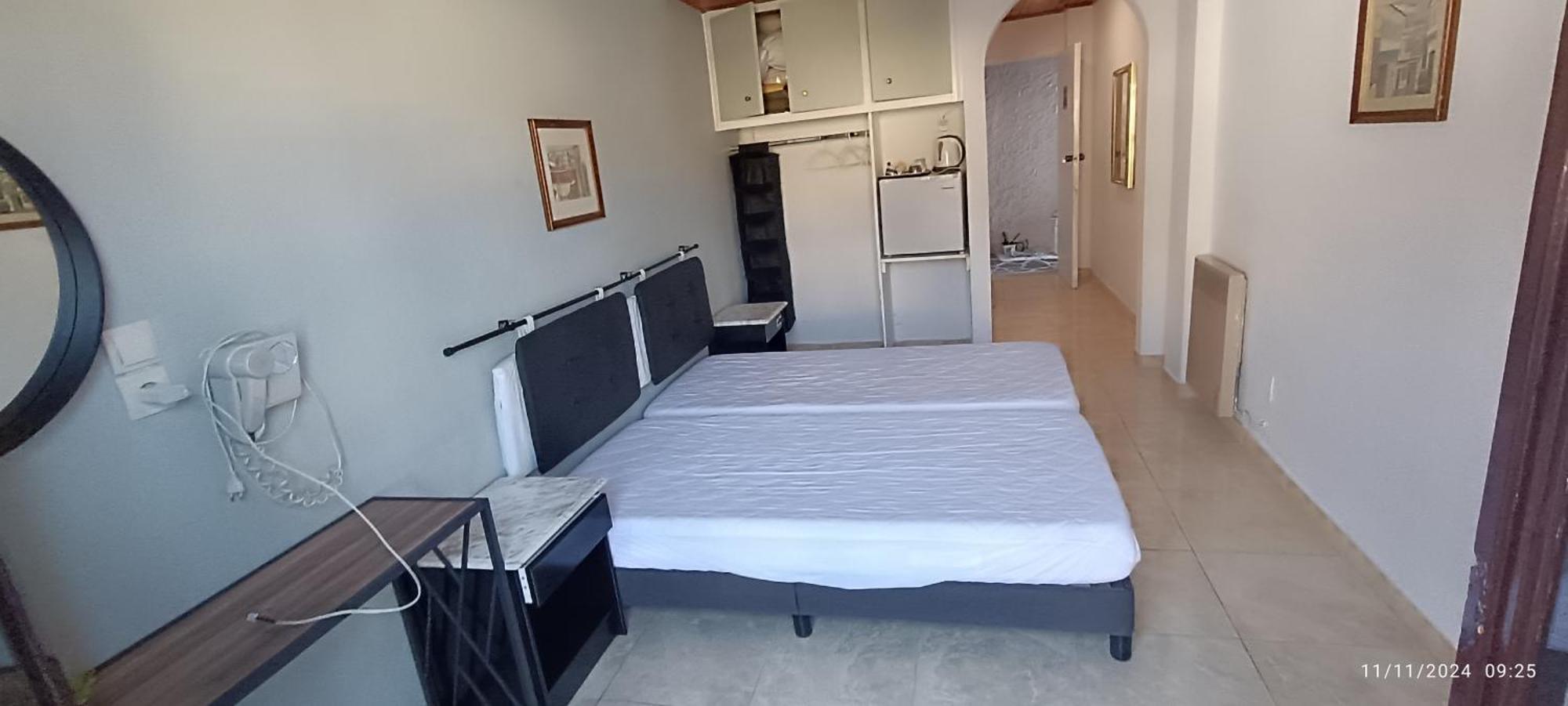 Odysseas Hotel Samos Екстериор снимка