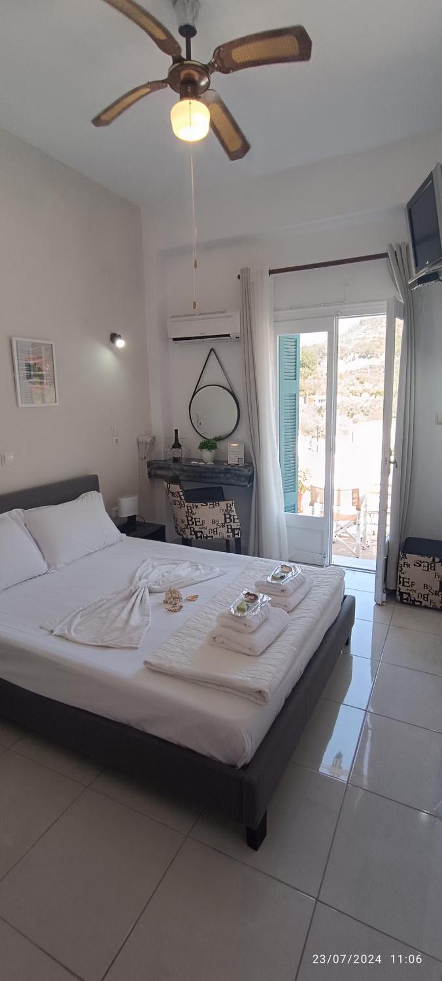 Odysseas Hotel Samos Екстериор снимка